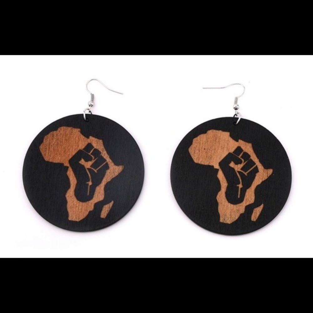 Juneteenth Afro embossed wooden round dangle earrings 4 pair - Picture 7 of 8